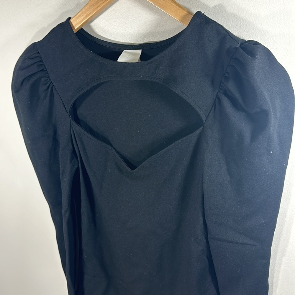 {H&M} NWOT Puff-sleeved Bodysuit Thick Jersey Cut out Key hole Sweat Heart - Picture 1 of 8